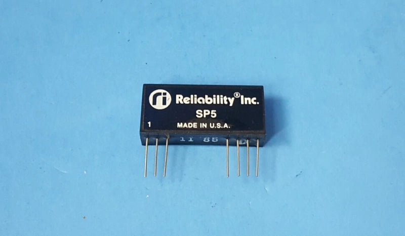 SP5 DC-DC converter IC module with 6 metal leads, black Reliability Inc package