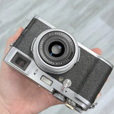Fujifilm X100 Silver 16.3MP Compact Digital Camera 23mm f2 Lens good Condition