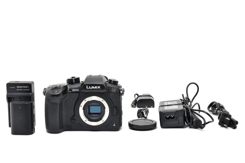 Panasonic Lumix GH5 DC-GH5-K Mirrorless Interchangeable Lens Camera