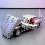 1:24 Jaguar E-Type Vintage Diecast Car - 1961 Classic Model w/ Light Toy Gift
