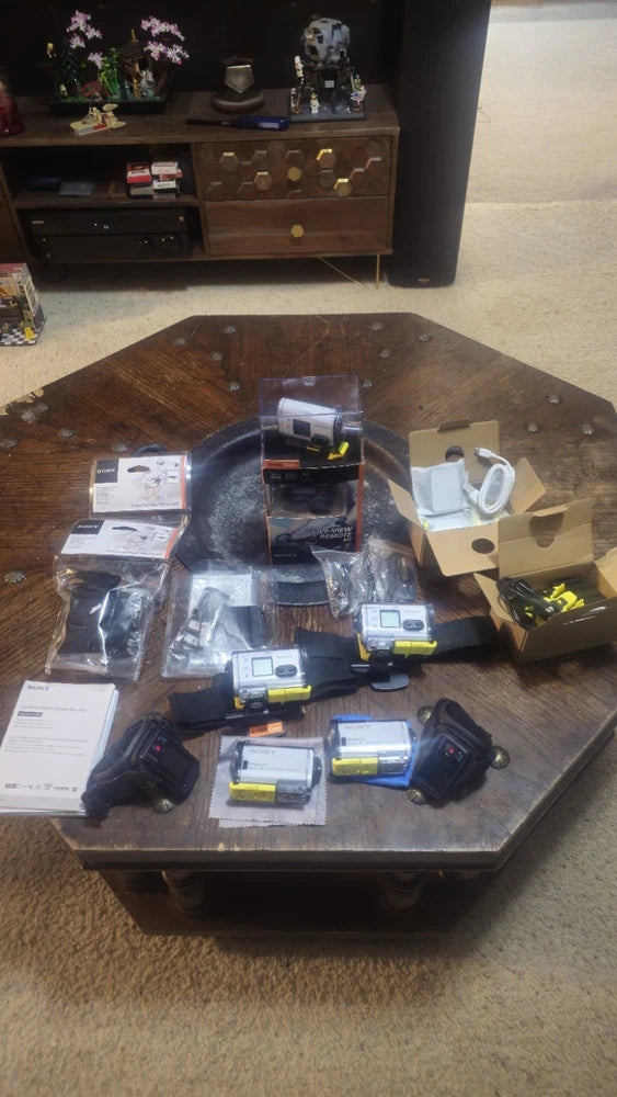 LOT of 5 Sony Handcam's HDR-AS100VR with accessories