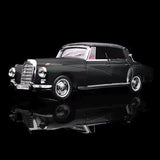 Seeker 1:64 300D Diecast Model Car
