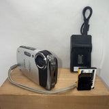 Fujifilm FinePix XP20 14.2MP Waterproof Camera + Charger Battery Memory Tested