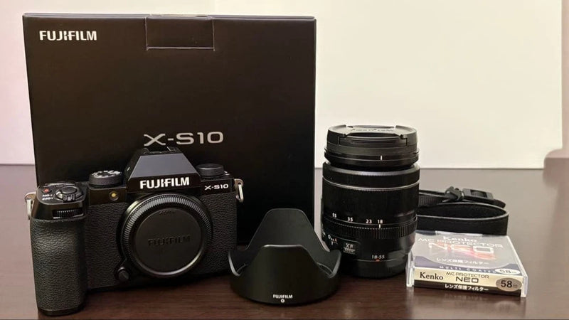FUJIFILM X-S10 body & XF18-55 2.8-4 etc. set