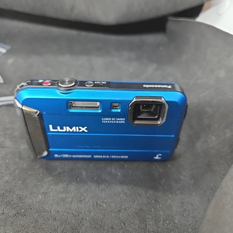 Panasonic LUMIX DMC-TS30 16.1MP Waterproof Digital Camera Blue Working #2