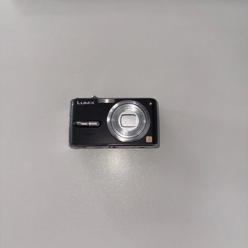 Excellent Panasonic Lumix DMC-FX07 compact camera Japan