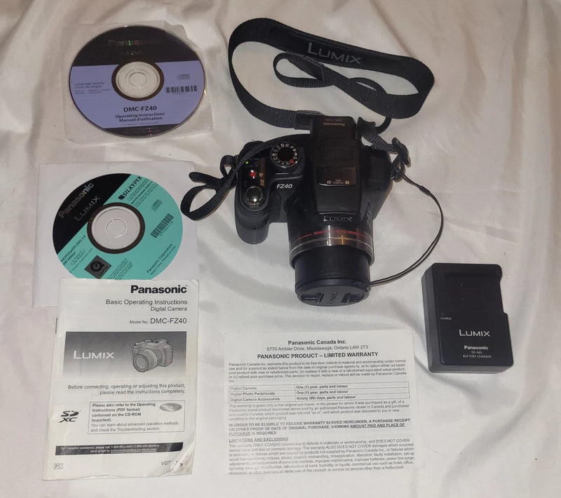 Panosonic Lumix DMC FZ40 Camera - Battery - Charger - Manuals - Discs