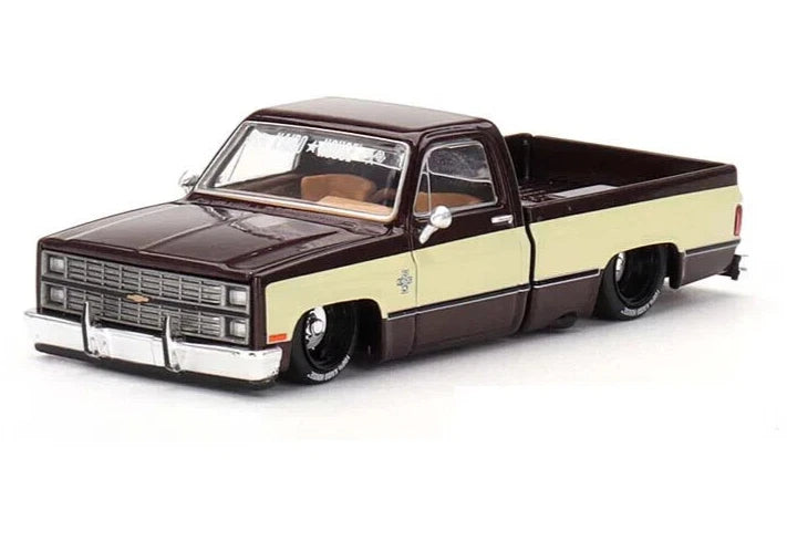 1/64 die-cast pickup truck model with brown cab and cream side panels