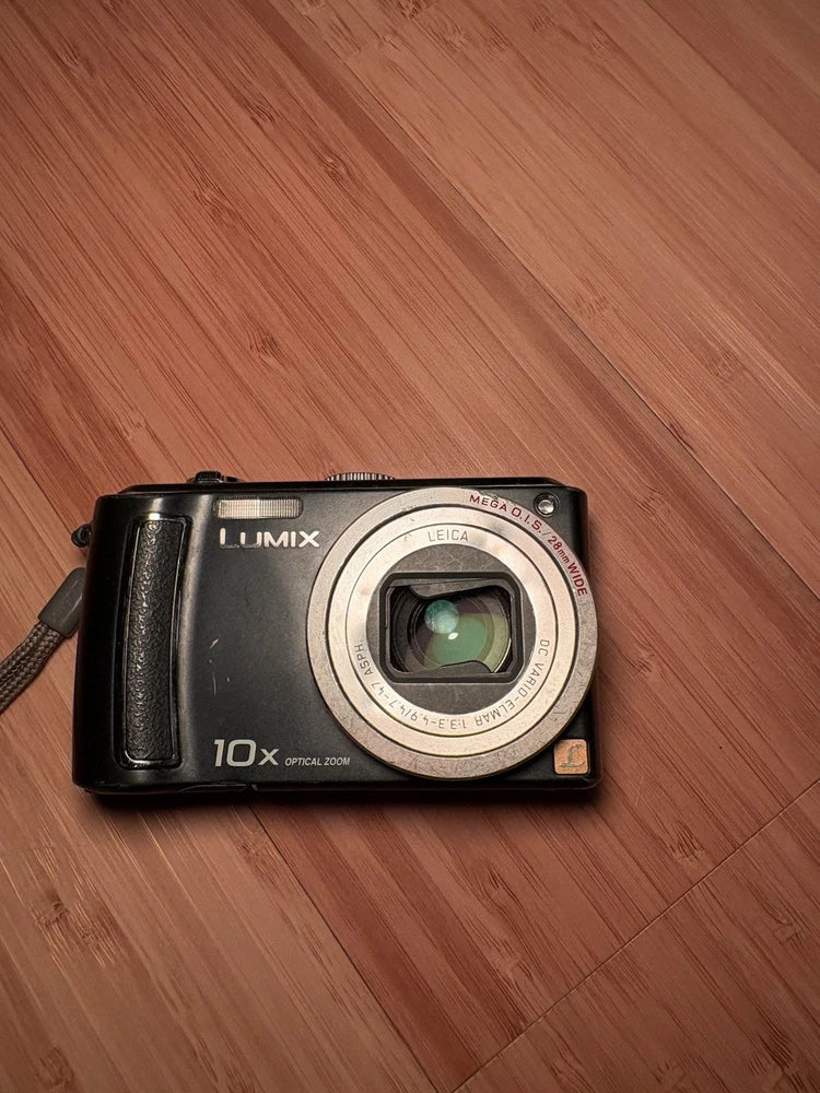 Panasonic Lumix DMC-TZ5 9.1MP 10x Zoom Digital Camera -Black for PARTS/REPAIR