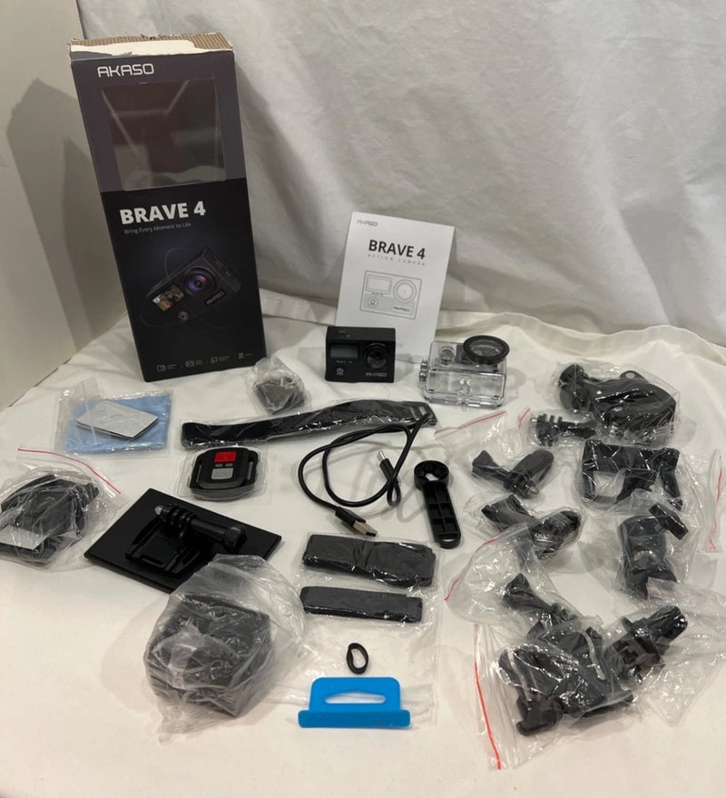 BRAVE 4 AKASO 4K Action waterproof camera kit & accessories