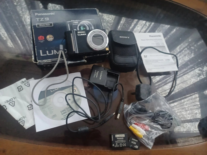 Panasonic LUMIX TZ9 Digital Black Camera??Comes in Original Box ??FREE P&P