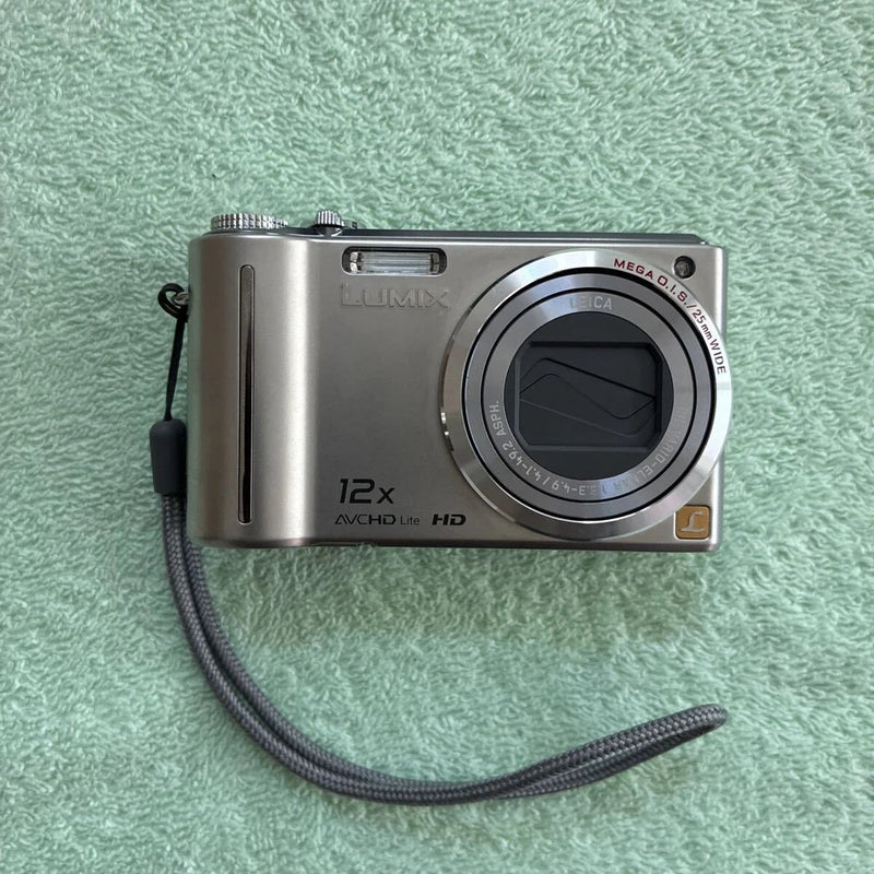 LUMIX Panasonic Digital Camera Siler DMC-TZ7