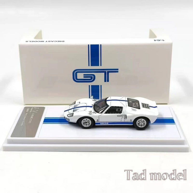 Findclassically 1:64 Ford GT40 MKI white streetcar alloy car model collection