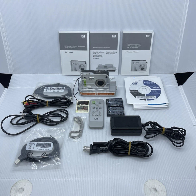 HP Photosmart R607 Digital Camera With Hp Instant Share And More