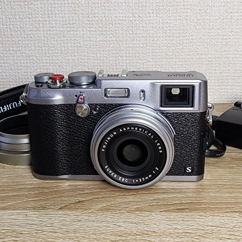 FUJIFILM X100S High Quality Compact Digital Camera with Low Shutter Count