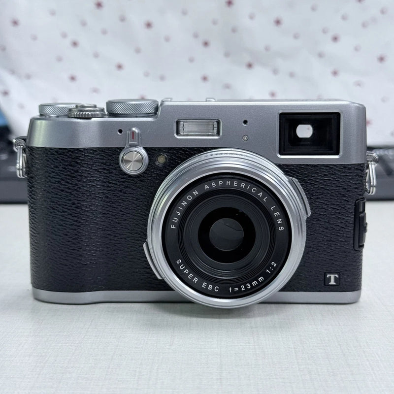Fujifilm X100T 16.3 MP Digital Camera with 23 mm f/2 Fixed Lens English 95%New