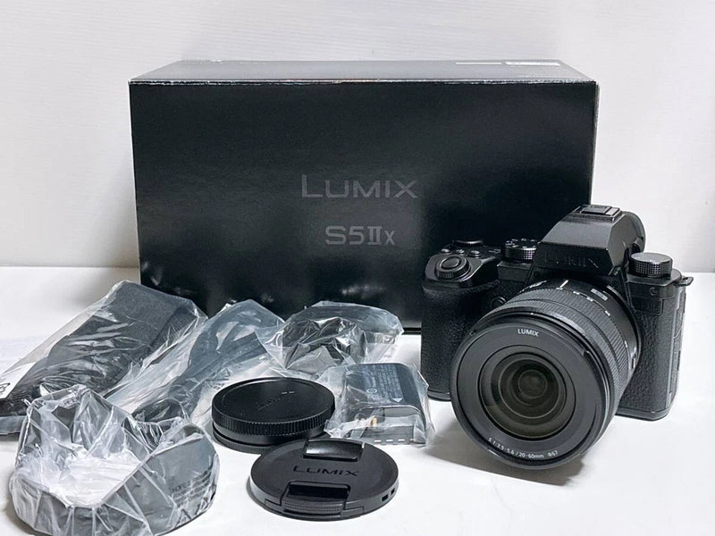 Panasonic LUMIX S5IIX Mirrorless Camera S 20-60mm F3.5-5.6 Lens Kit with Box