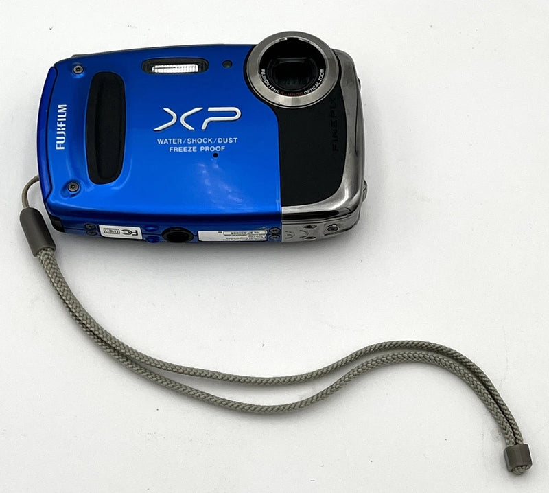 Fujifilm Finepix XP50 14MP Camera, 2G SD Card, Battery, USB Cable & Tripod Kit