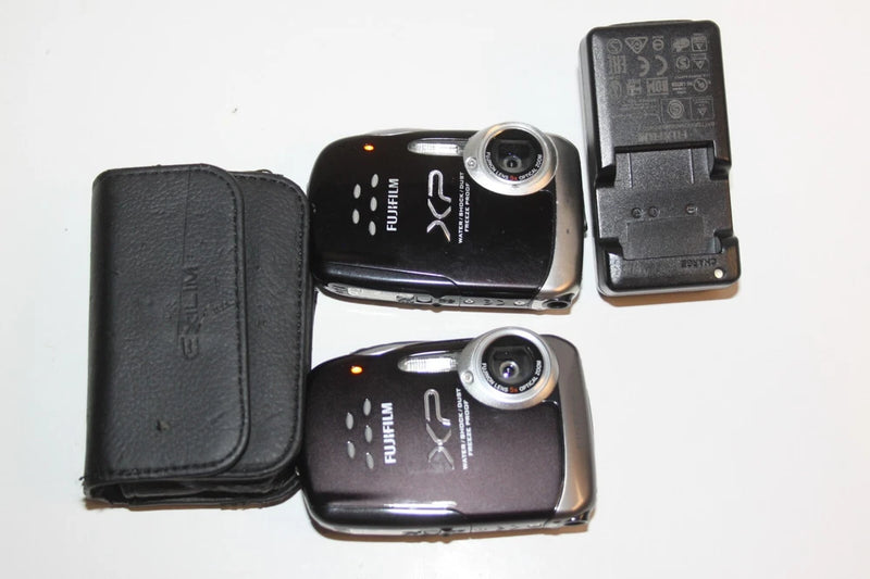 Lot of 2 FujiFilm XP10 Camera (Please Read)
