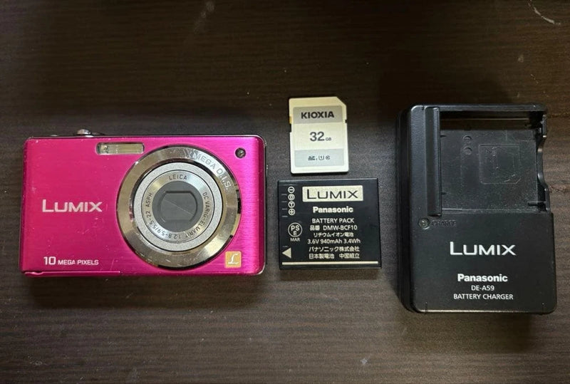 Panasonic LUMIX DMC-FS7 Compact Digital Camera Tested with Accessories