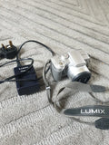 Panasonic Lumix DMC-FZ5 5MP CCD Digital Compact Bridge Camera 12x Zoom Lens