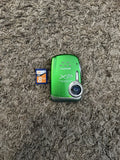 FUJIFILM FINEPIX XP10 WATERPROOF DIGITAL CAMERA GREEN FOR PARTS (READ) TURNS ON
