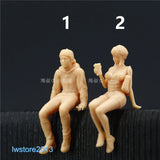 1/87 Boy Girl Lovers Scene Props Miniatures Figures Model For Cars Vehicles Toys