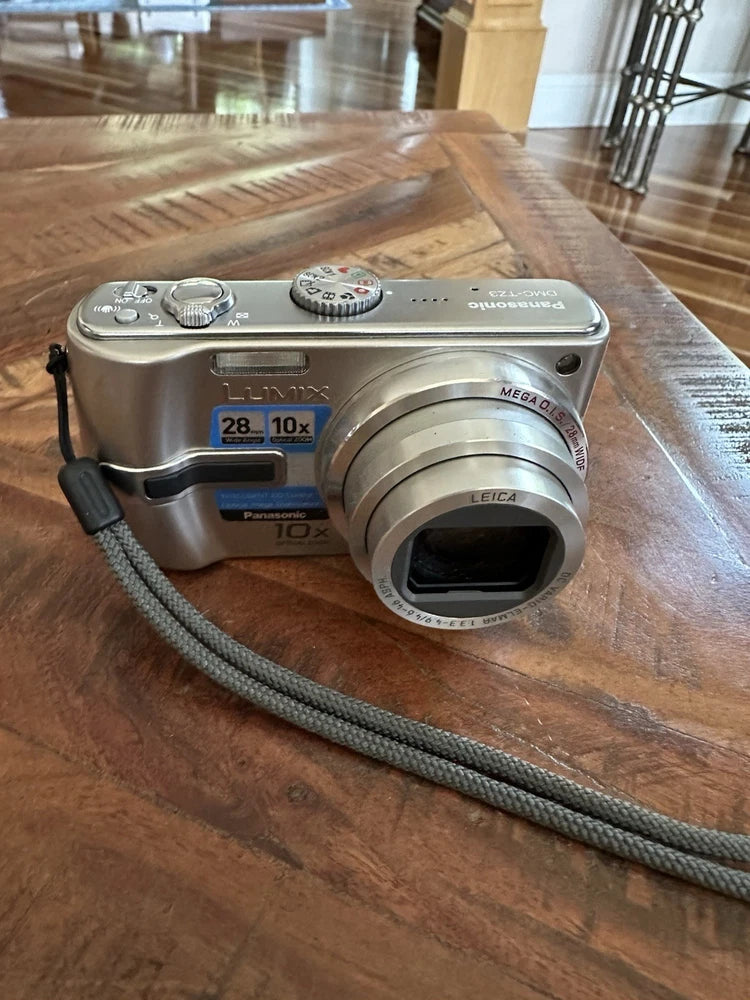 Panasonic Lumix DMC-TZ3 Digital Camera PARTS lcd screen issue