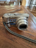 Panasonic Lumix DMC-TZ3 Digital Camera PARTS lcd screen issue