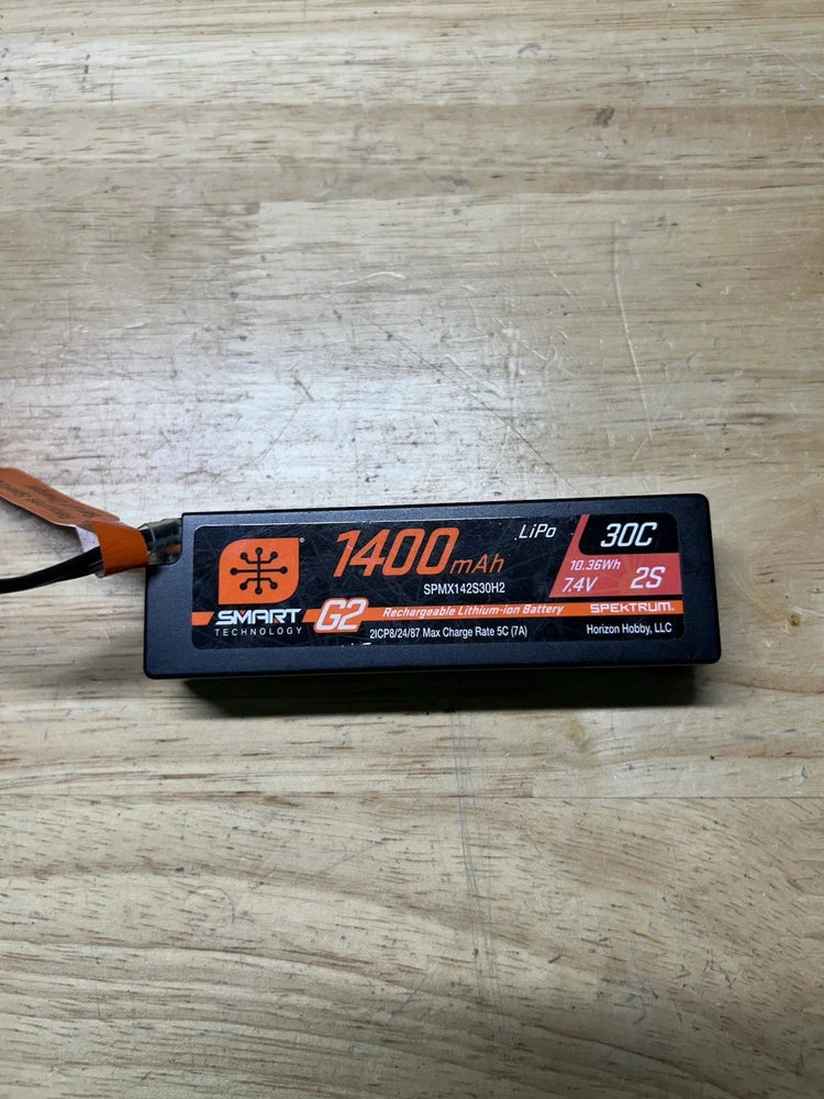 New Spektrum RC 7.4V 1400mAh 2S 30C Smart G2 LiPo Battery: IC2 with charger Battery