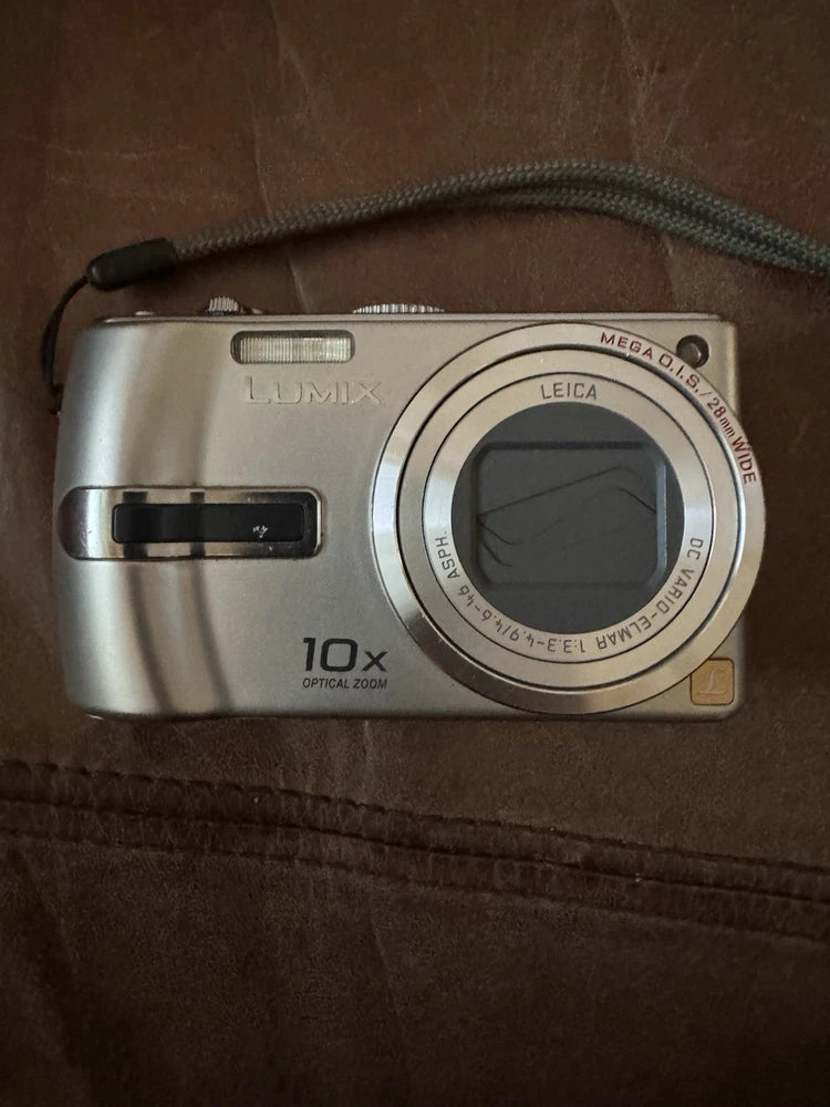 Panasonic LUMIX DMC-TZ3 Compact Digital Camera Leica Lens Excellent Condition