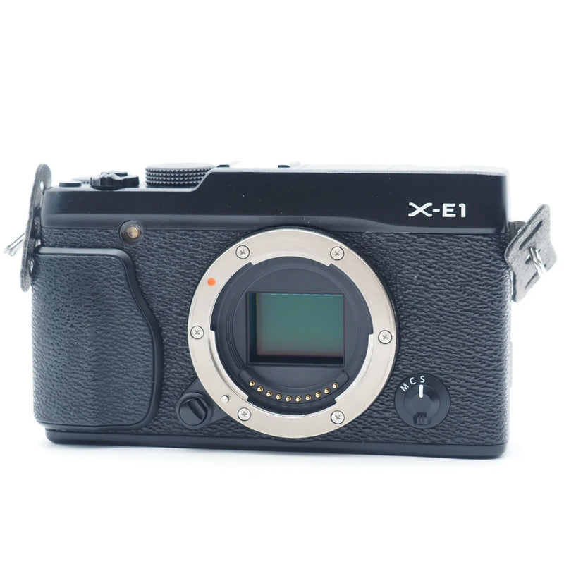 Fujifilm X-E1 Black 16.3 MP Digital Mirrorless Camera Body [Near Mint]