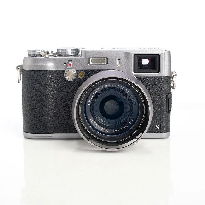 Fujifilm X100S 16.3MP Digital Camera Silver/Black From Japan E0511