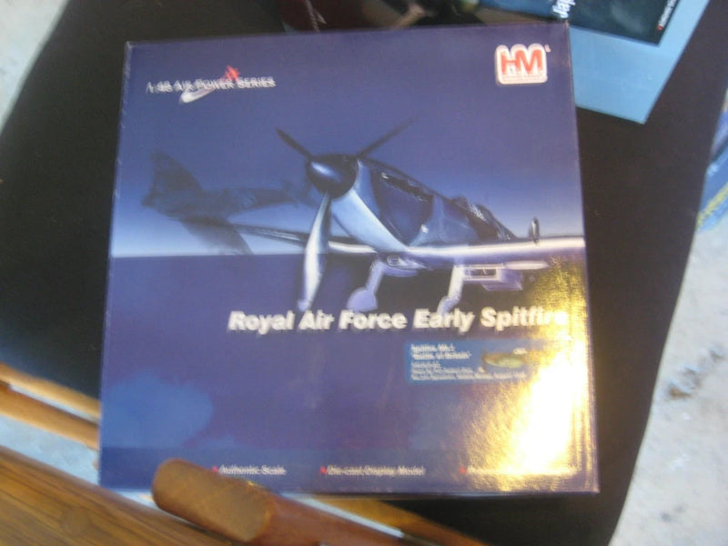 Rare HobbyMaster HA7713 Royal Air Force Early Spitfire 1:48 Air Power Series