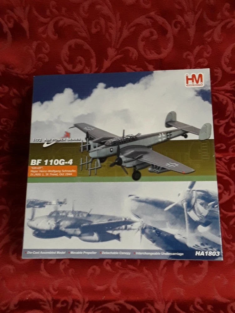1/72 scale WWII twin-engine airplane model kit box, gray BF 110G-4, HA1803