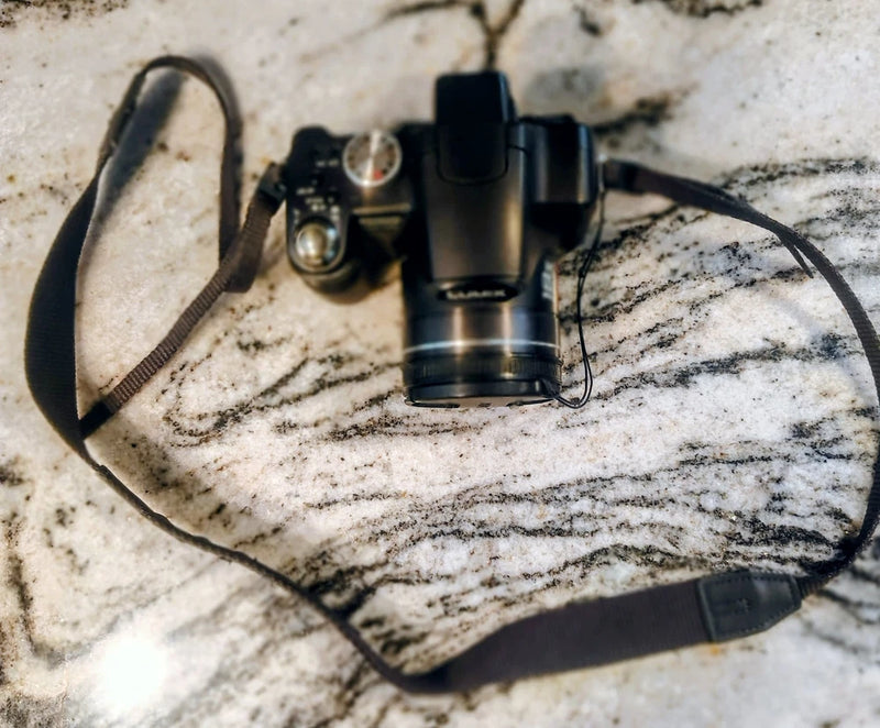 PANASONIC LUMIX FZ28 CAMERA