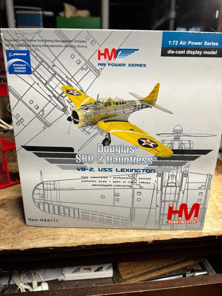 Hobby Master 1:72 Air Power Series Douglass SBD-2 Dauntless die-cast Airplane