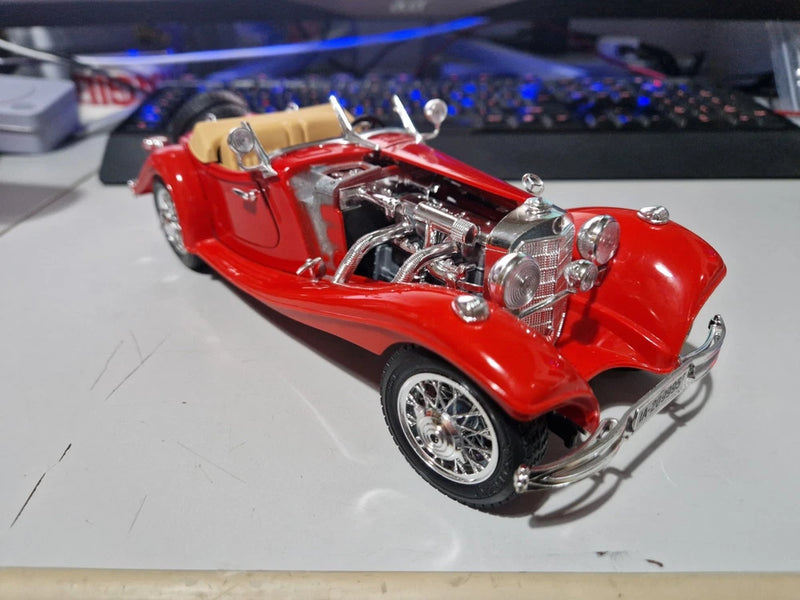 BBURAGO 1/18 MERCEDES BENZ 500K ROADSTER DIECAST MODEL CAR SPARES OR REPAIRS