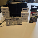 Fujifilm FinePix F700 Digital Camera Silver Super CCD Vintage Digicam - TESTED
