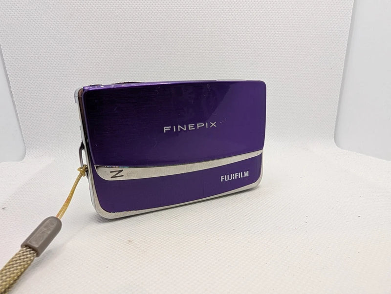 Fujifilm FinePix Z80 14MP Digital Camera Purple, Case + Charger - Faulty Pixels