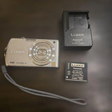 Panasonic LUMIX DMC-FX70 Console Charger Set