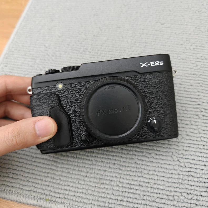 Fujifilm X - E2S 16.3MP Black Digital Cam Compact Body Retro Look Fast AF