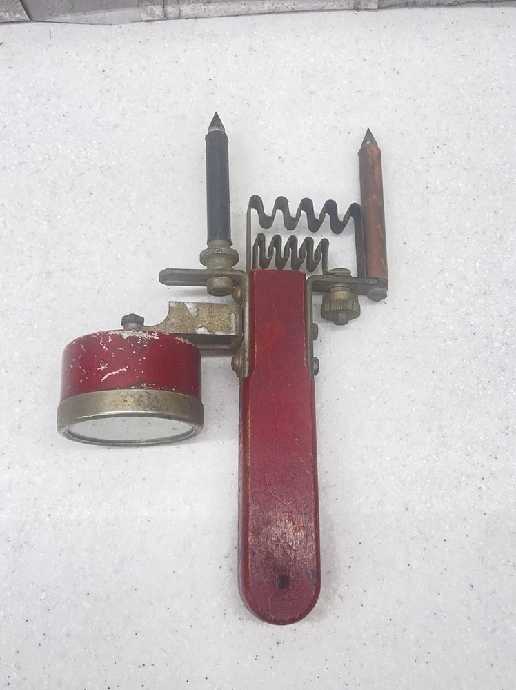 VINTAGE HOYT CELL BATTERY TESTER MODEL CT-20 VOLT WOOD HANDLE Steampunk Battery