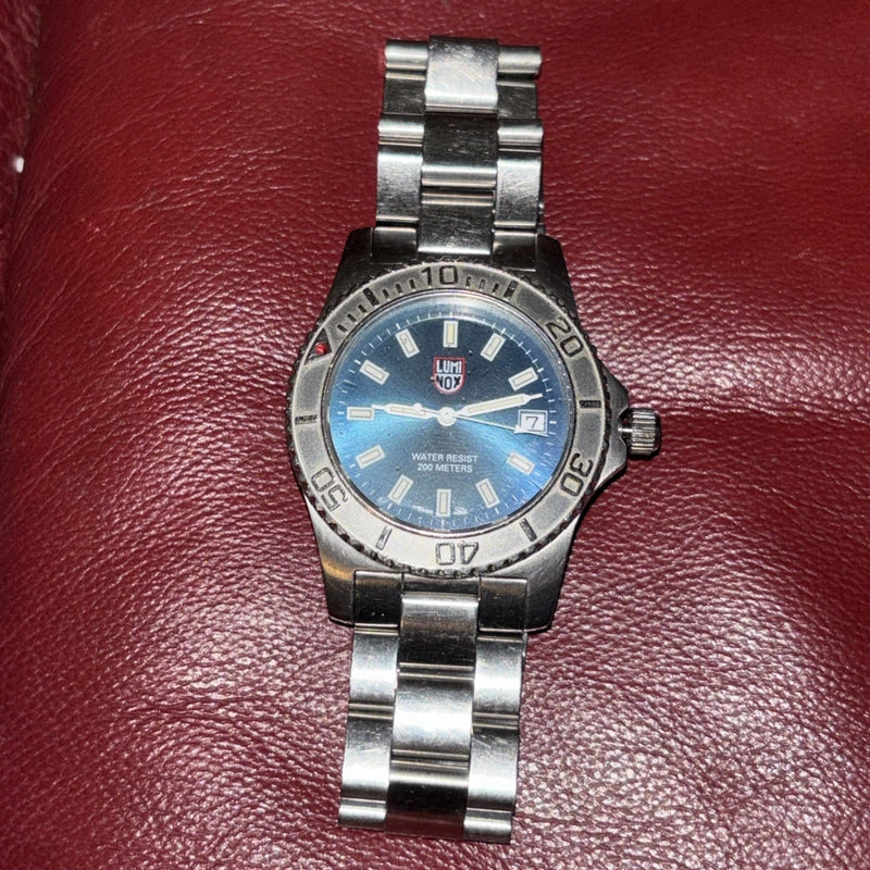 LUMINOX SEA DIVER WATCH MEN'S MODEL: LX-1580 needs battery Battery