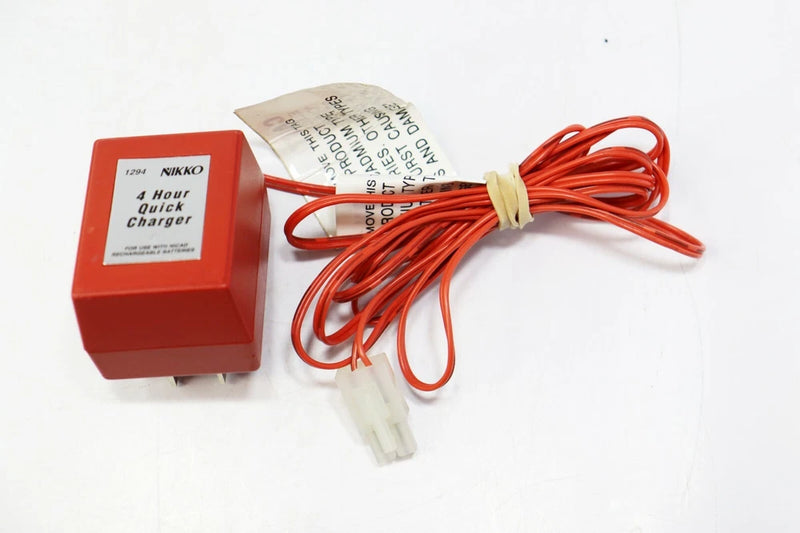 Nikko 1294 R/C Car 4 Hour Quick Charger AC Adapter 12vdc 200 mA USED Converter