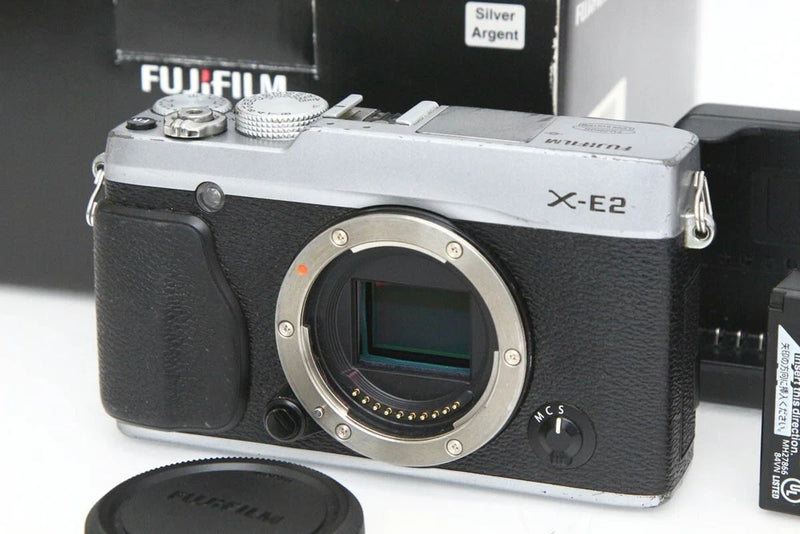 FUJIFILM X-E2 Body [Silver] Working