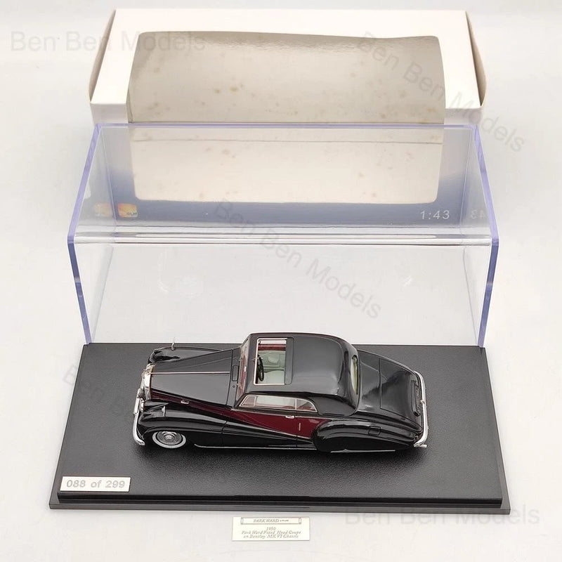 GLM Models resin car model, black classic car with red interior, in display box