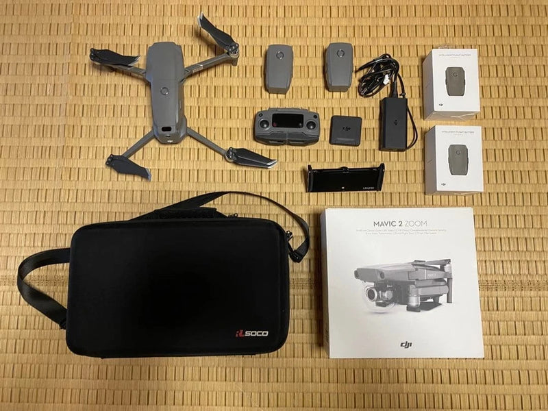Dji Mavic 2 Zoom drone kit with camera, controller, batteries, bag and charger