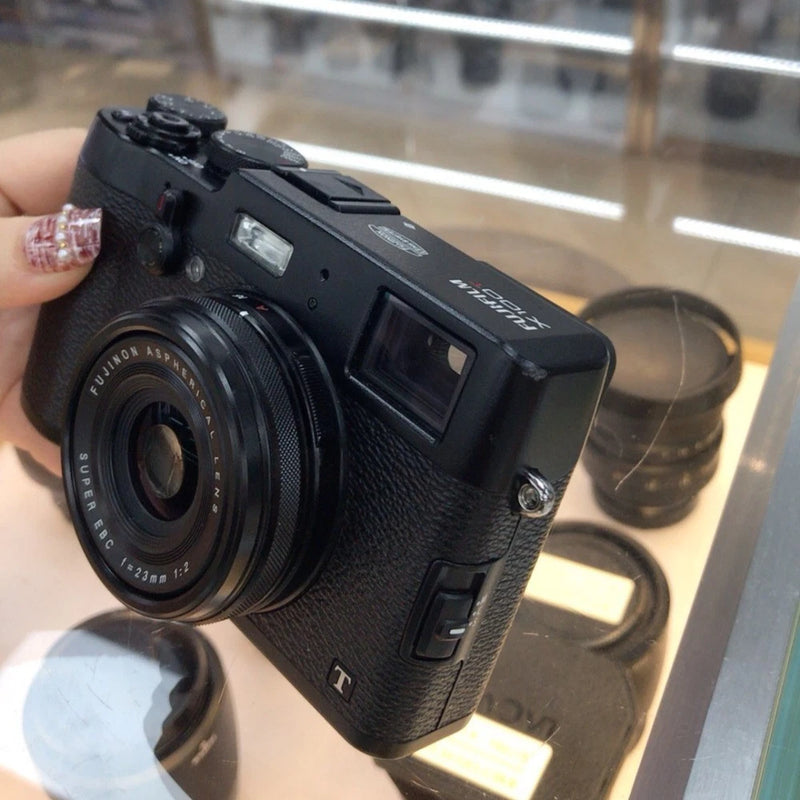 Fujifilm X100T Digital Camera with 23 mm f/2 Fixed Lens 16.3 MP 90% New Tested