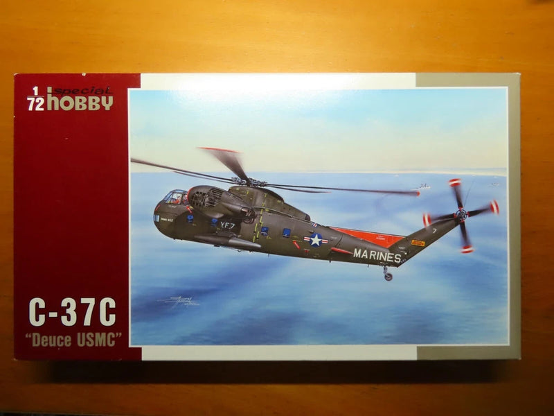 Special Hobby 1/72 C-37C Deuce USMC model kit box with aircraft artwork